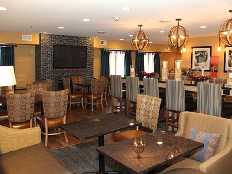 Country Inn & Suites By Radisson, Sandusky South, Oh Milan ภายนอก รูปภาพ